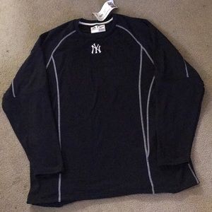 Yankees Pullover
